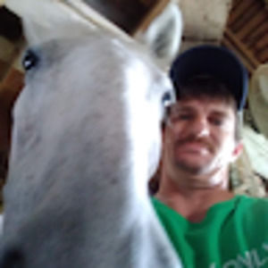 Meet your Posher, Travis